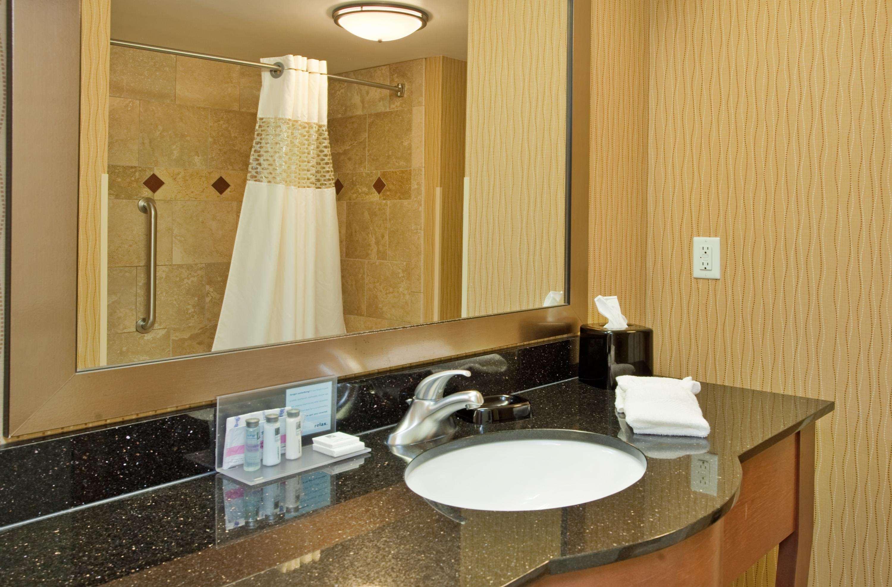 Hampton Inn & Suites Watertown Kültér fotó