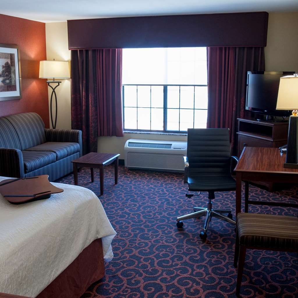 Hampton Inn & Suites Watertown Szoba fotó