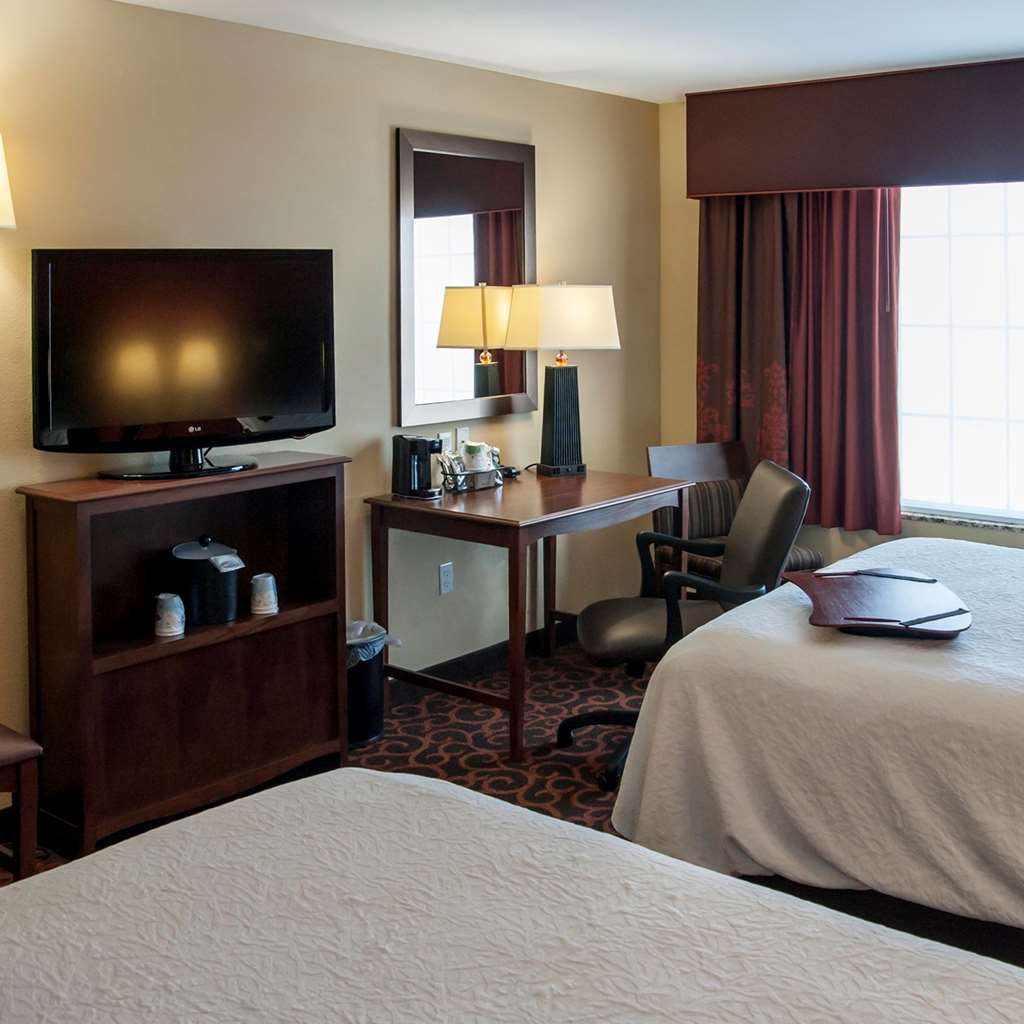Hampton Inn & Suites Watertown Szoba fotó